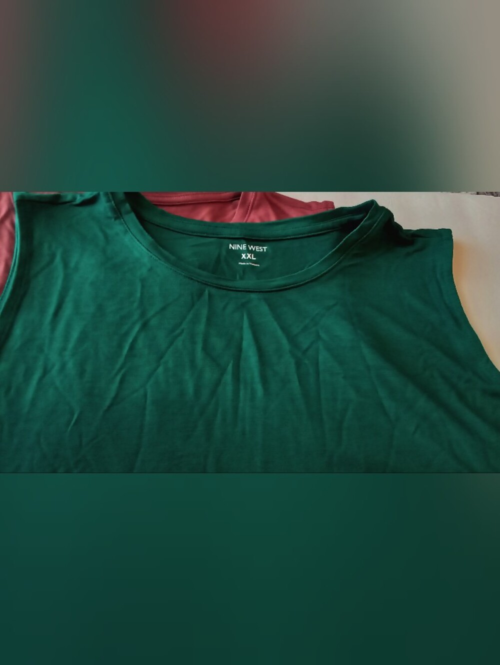Nine West Women's Emerald Green & Mauve Tanks
